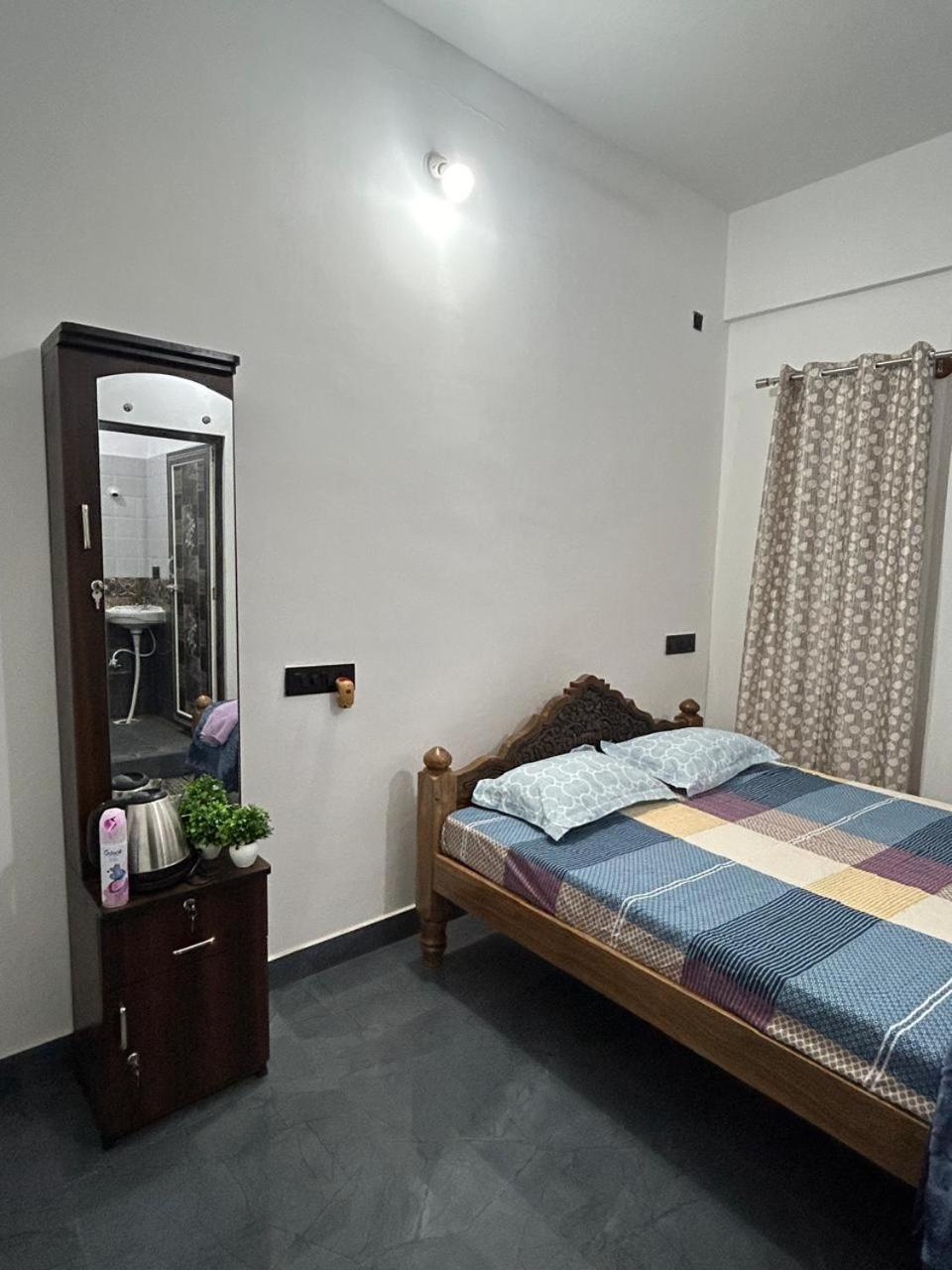 Travel Inn Mysore Vanivilasa Puram Екстер'єр фото